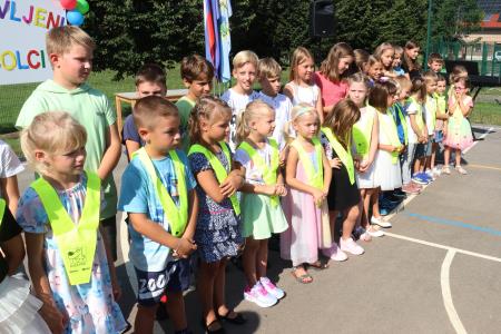 PRVI ŠOLSKI DAN BEGUNJE 15 FOTO LJUBO VUKELIČ